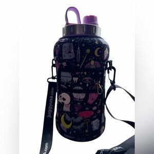Juggy 2000ML water jug with witched theme outer sleeve, see photos